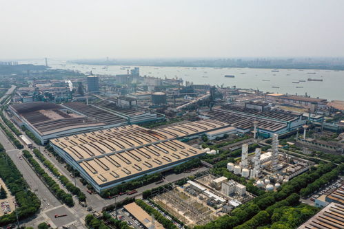 高質(zhì)量發(fā)展調(diào)研行 生產(chǎn)一線看制造企業(yè) 智改數(shù)轉(zhuǎn)網(wǎng)聯(lián)